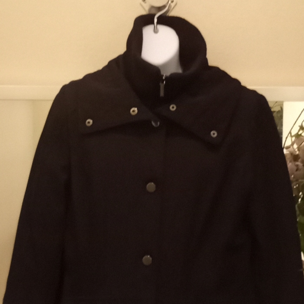Jones New York Black Puffer Coat